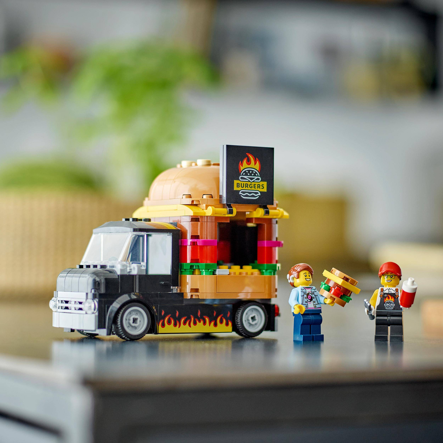 LEGO City Ciężarówka Z Burgerami 194el. 5+ 60404_6