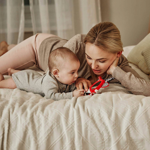 Canpol babies zabawka kontrastowa z piszczkiem i lusterkiem SENSORY TOYS