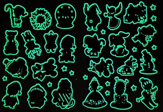 Kolorowanka z tatuażami flou Idą święta