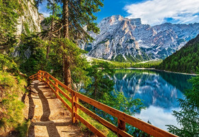 Puzzle 1000 Układanka Krajobraz WŁOCHY Jezioro Braies Góry 9+ Castorland
