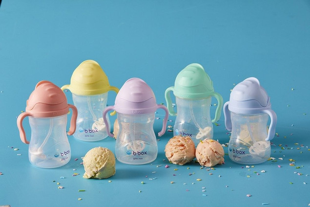 b.box Bidon ze słomką Gelato Boysenbery 6 m+ 240 ml