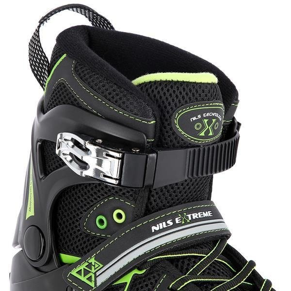 NA9022 CZARNO/ZIELONE ŁYŻWOROLKI NILS EXTREME
