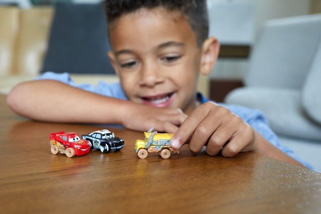Mattel mikroauta metalowe CARS 3-pak GKG04