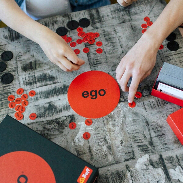 Gra Towarzyska Ego Kto Zna Cię Najlepiej 14+ Trefl 01298