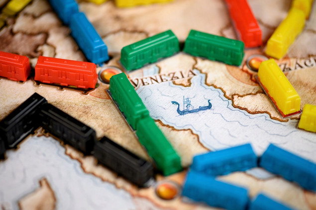 Wsiąść do pociągu EUROPA | Rebel